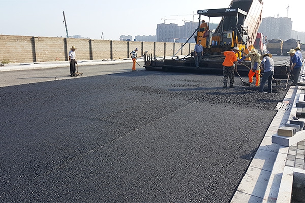 台湾 南京沥青道路施工